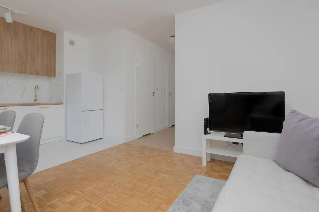 Okinskiego Apartment Warsaw Ochota By Renters Poland