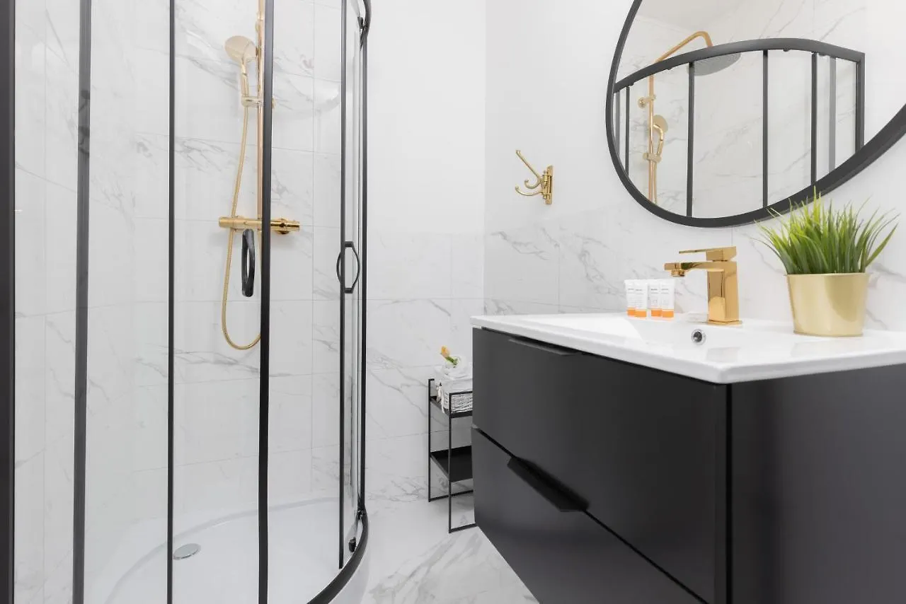 Okinskiego Apartment Warsaw Ochota By Renters